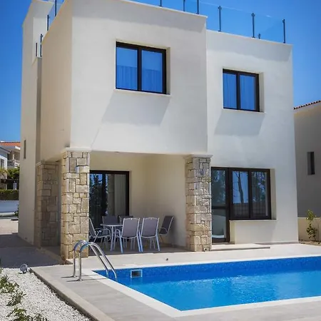 Olivia 63 Villa